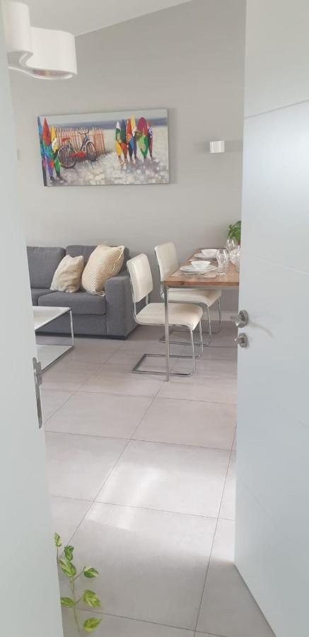 Luxury Apartment In Island Village Адехе Екстериор снимка