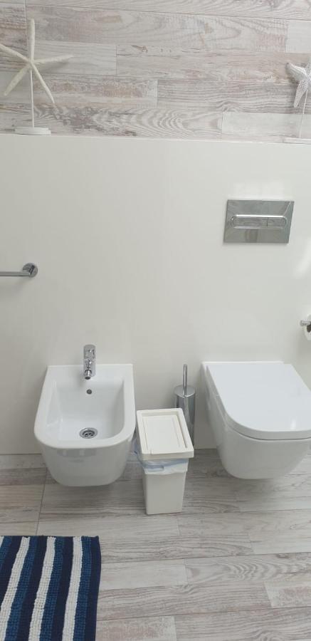 Luxury Apartment In Island Village Адехе Екстериор снимка